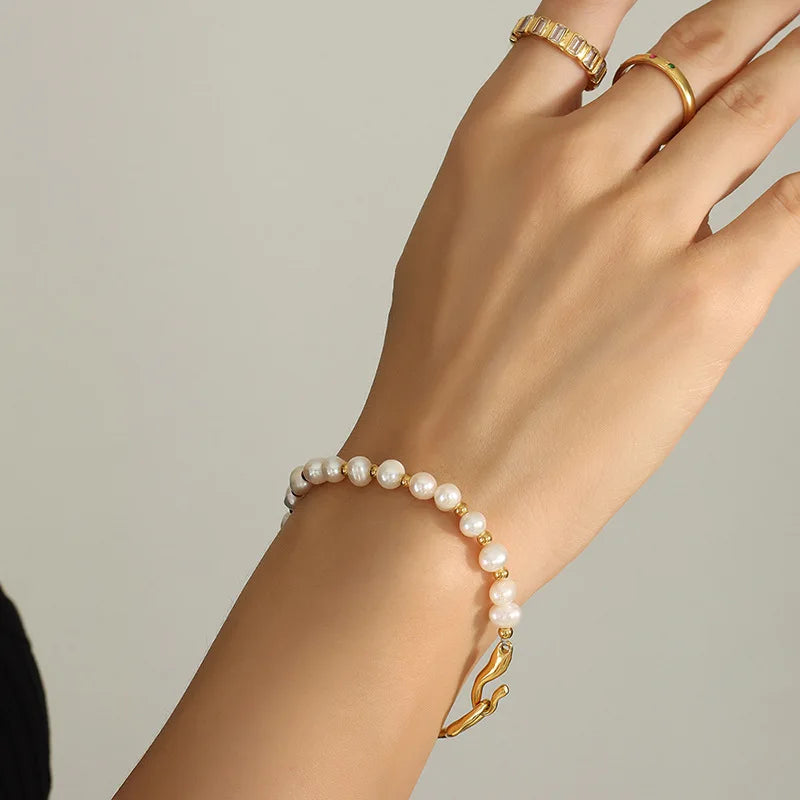 Pearl Beads Freshwater Bracelets - Gold