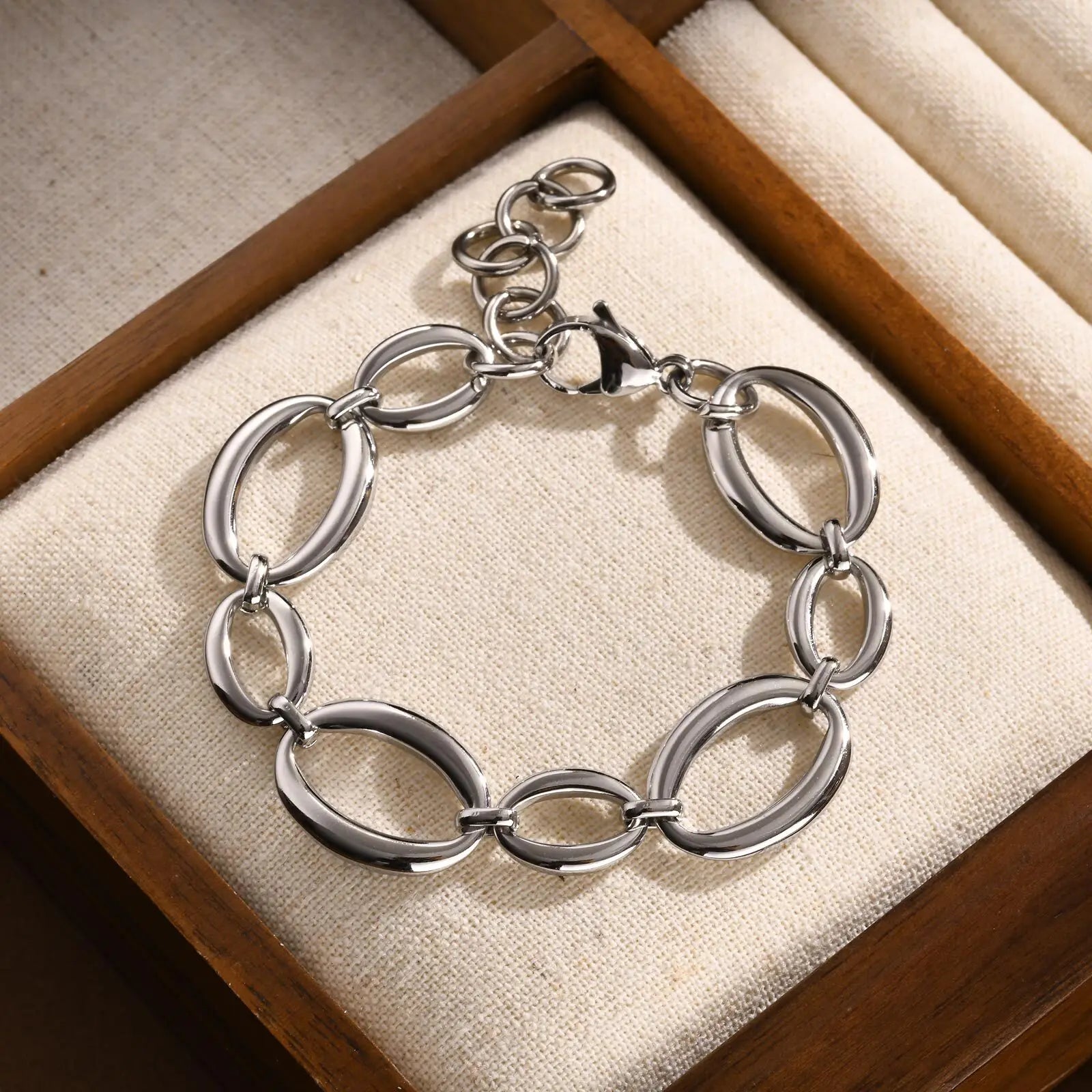 Infinity Shine Chunky Bracelet